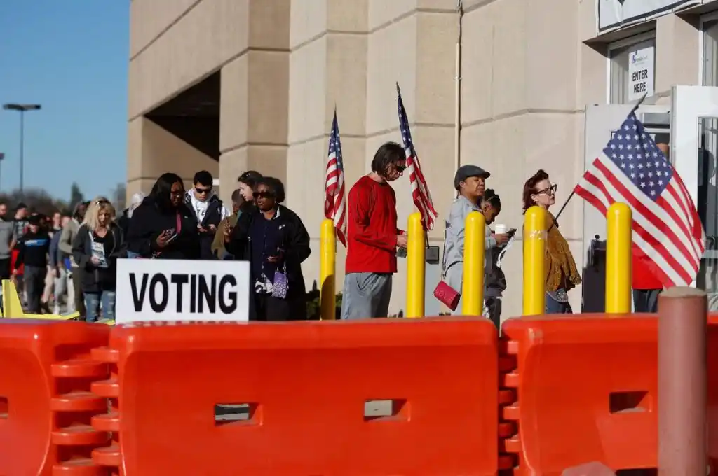 Elecciones intermedias en EEUU: se define quién controlará el Congreso