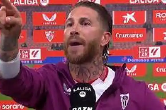 "Callate ya, anda": el cruce entre Sergio Ramos con un hincha de Sevilla