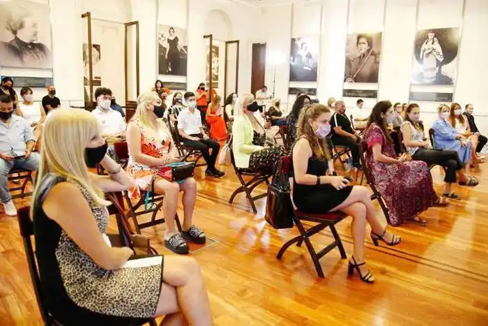 Gómez Alcorta: �SEl estado tiene la capacidad de reparar⬝