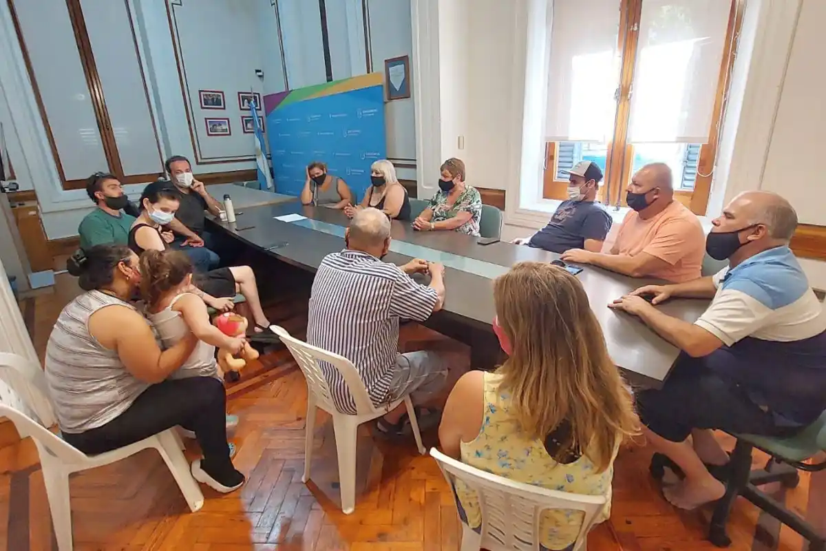 La Municipalidad trabaja en un nuevo espacio para los carritos de la costanera