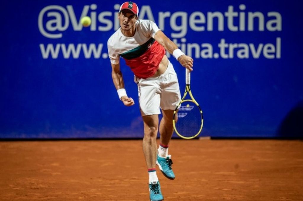 El santaesino Facundo Bagnis pasó a semifinales en el ATP 250 de Santiago