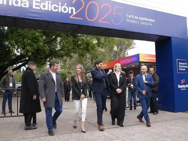 El gobernador subrayó que solo con consensos entre dirigentes se puede fomentar inversión y generar empleo de calidad en la provincia.