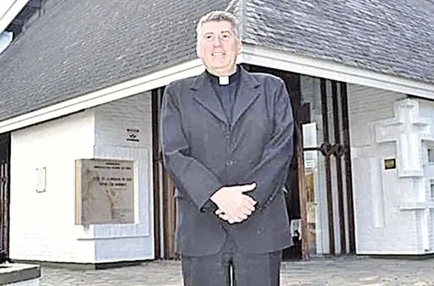 Horas antes de su detención por cinco casos de abusos contra niños, se suicidó el sacerdote Eduardo Lorenzo
