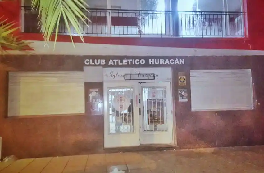 Clausuraron el club Huracán por una fiesta clandestina