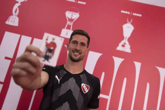 Rodrigo Rey se transformó en nuevo arquero de Independiente