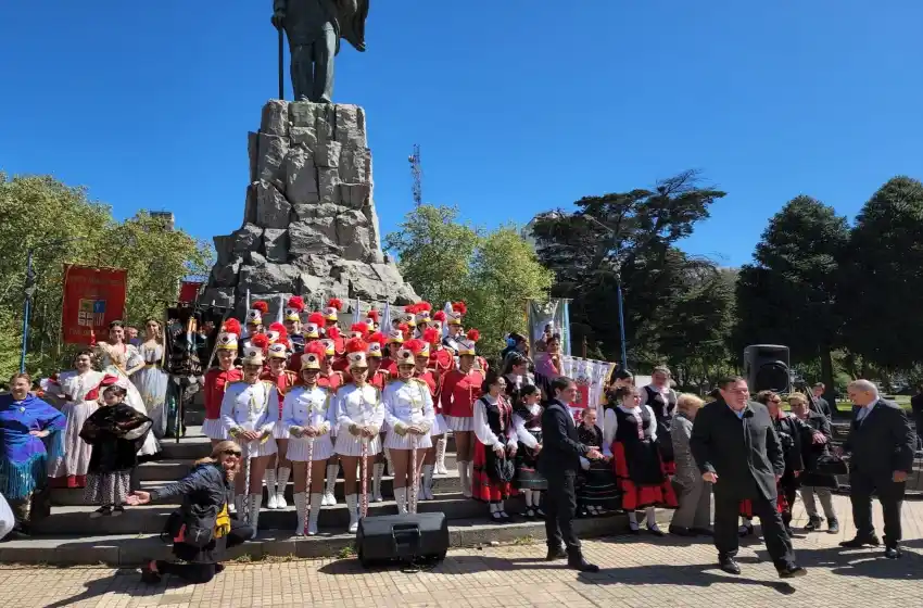 Comunidades hispanas celebraron el Día de la Diversidad Cultural
