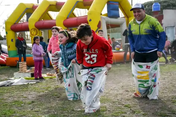 Comienzan las vacaciones con “Espacio de Juegos” en el barrio La Esmeralda