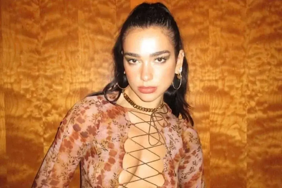 Finalmente, Dua Lipa no estará en la ceremonia de inauguración de Qatar 2022 y contó los motivos