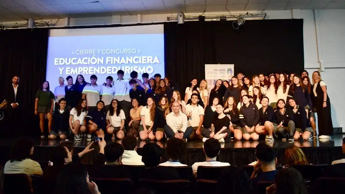 Vicente López: La Escuela Paula Albarracín ganó el concurso “Ser Emprendedor”