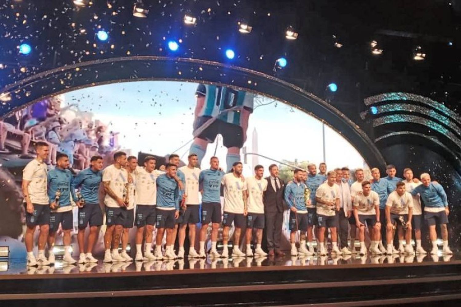 CONMEBOL homenajeó a los Campeones del Mundo