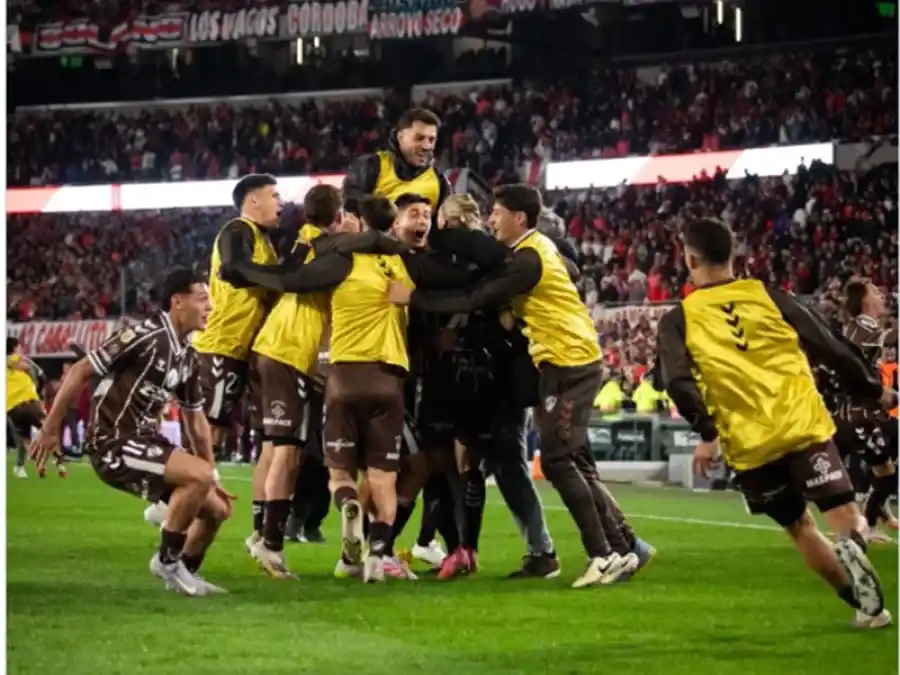 Los memes de River tras la eliminación ante Platense en el Torneo Apertura