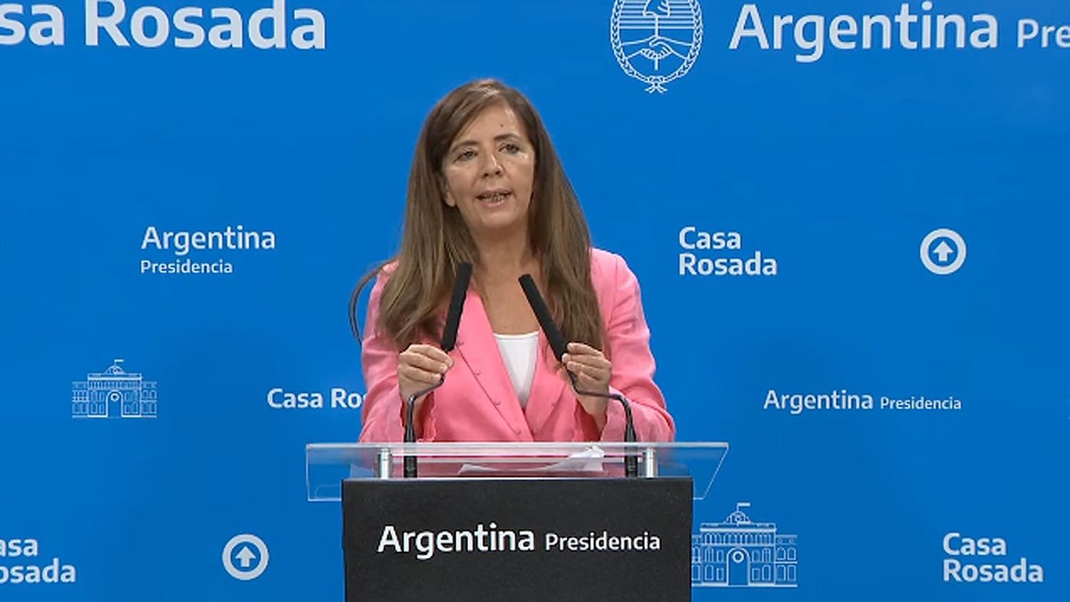 "No hay ninguna posibilidad de devaluación, no agiten ese fantasma" dijo Gabriela Cerruti