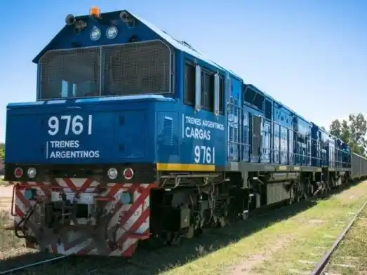 Belgrano Cargas fue creada en 2013 para unificar la operación de las tres principales líneas de transporte de carga del país.