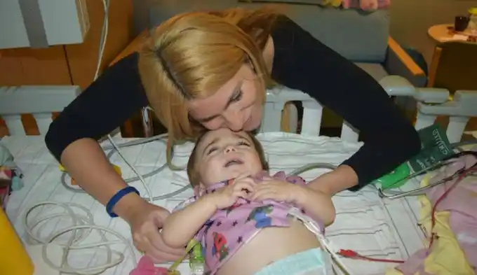 El trasplante de Helenita fue un éxito