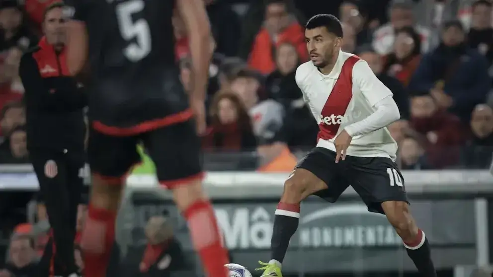 Ángel Correa debuta con la camiseta de River tras su paso por Tigres de México (FOTOBAIRES)