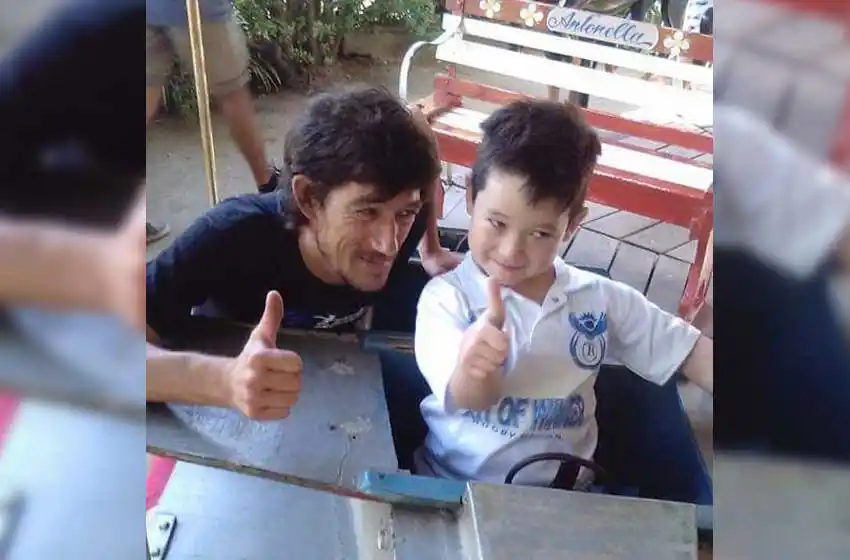 Tiene 9 años, es paciente oncológico y necesita la ayuda de todos