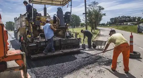 Campana: Abella prometió que "las obras seguirán con más empuje que nunca"