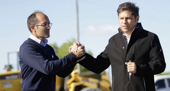 Axel Kicillof viaja a Bolívar para entregar patrulleros e inaugurar una nueva sede de la policía científica