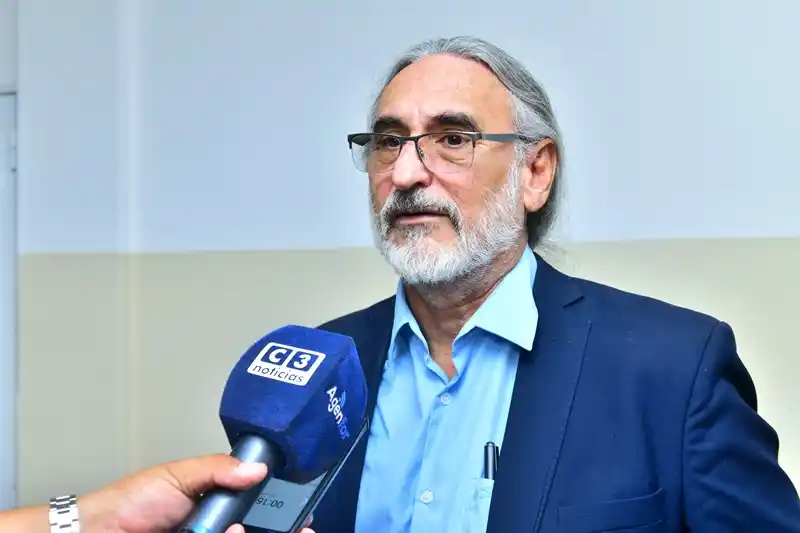 Basterra contraataca: denuncias de desmontes e intereses económicos detrás del pedido de intervención