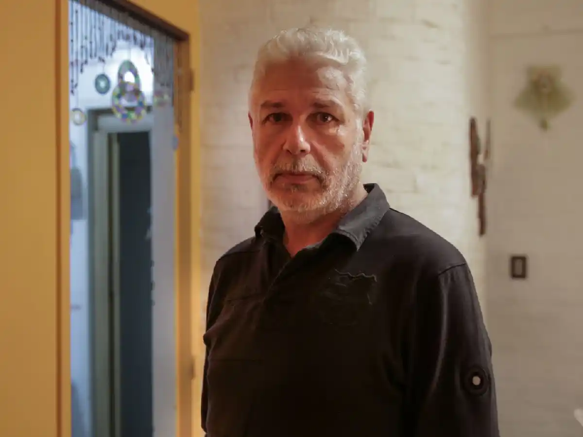 Relato en primera persona de Hugo Fryszberg, sobreviviente del  atentado a la AMIA