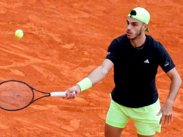 Cerúndo enfrentará a Zverev en octavos de final.