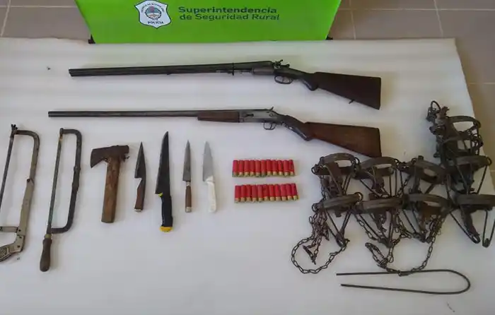 Llevaban herramientas de carnicería y armas