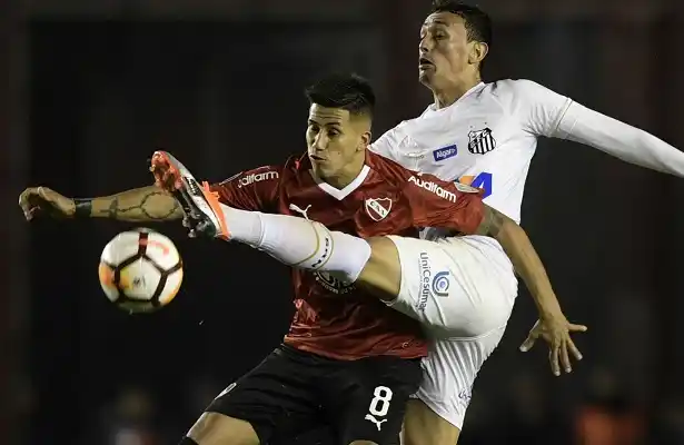 Conmebol le dio por ganado a Independiente el partido ante Santos por 3-0