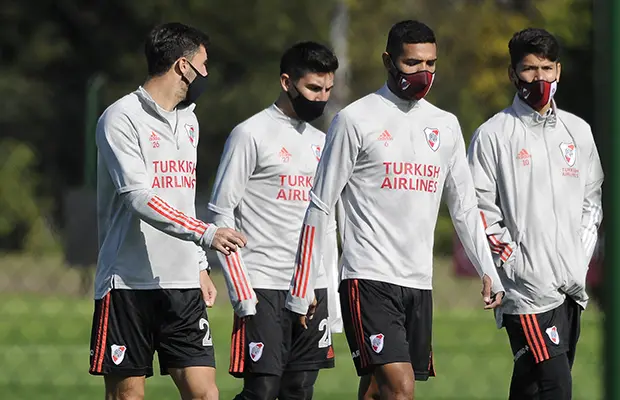 Insólito: River deberá poner a un jugador de campo a atajar en la Libertadores