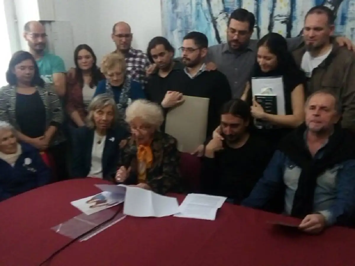 Abuelas de Plaza de Mayo presentó al nieto 130