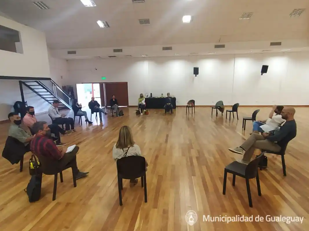 Turismo: Antonela Curvale participó de una reunión 