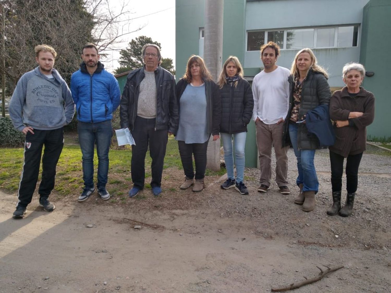 La aparición de más perros envenenados en el Barrio Golf renovó la preocupación de los vecinos