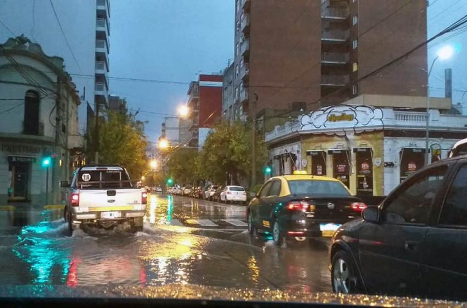 Tormenta en Rosario.