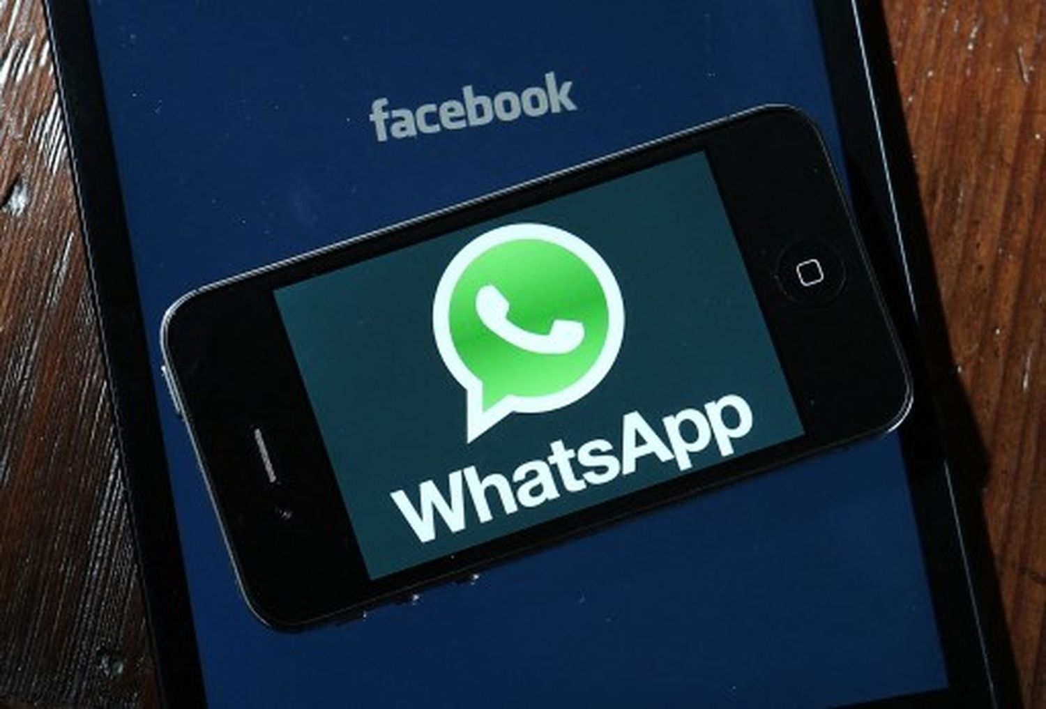 Por estas razones, los expertos recomiendan bloquear en WhatsApp