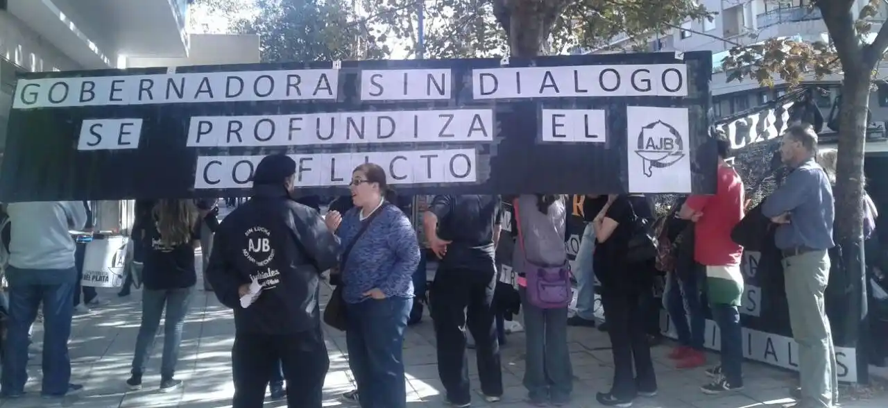 El Gobierno reabrirá el 2 de mayo la discusión paritaria con los judiciales