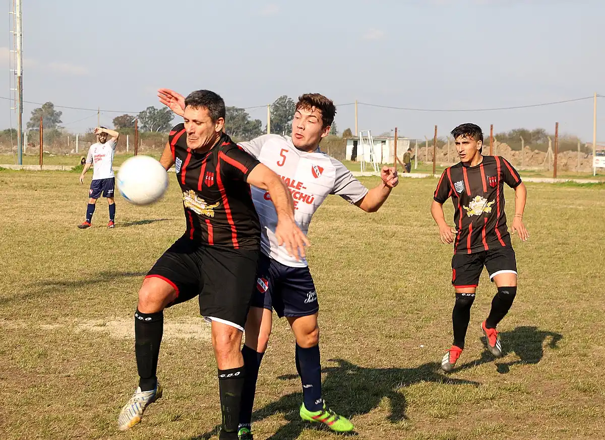 Central derrotó a Independiente en un partido caliente por la permanencia