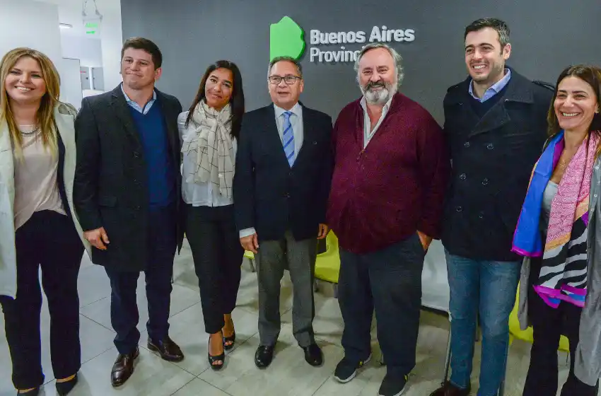 Realizan más de 30 mil trámites documentarios en operativos móviles en el conurbano bonaerense