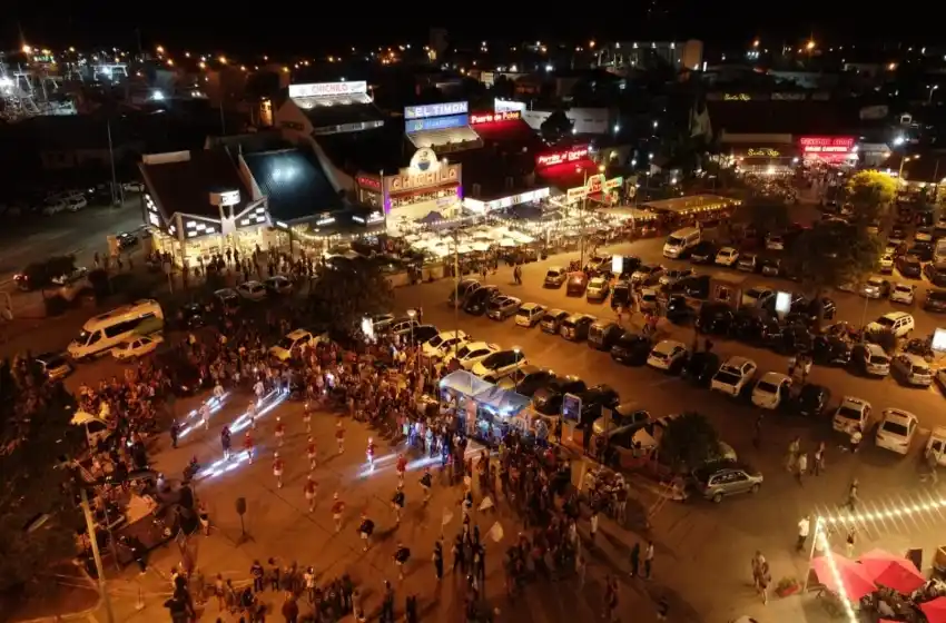 Abren llamado a propuestas de uso para los locales del Centro Comercial Puerto