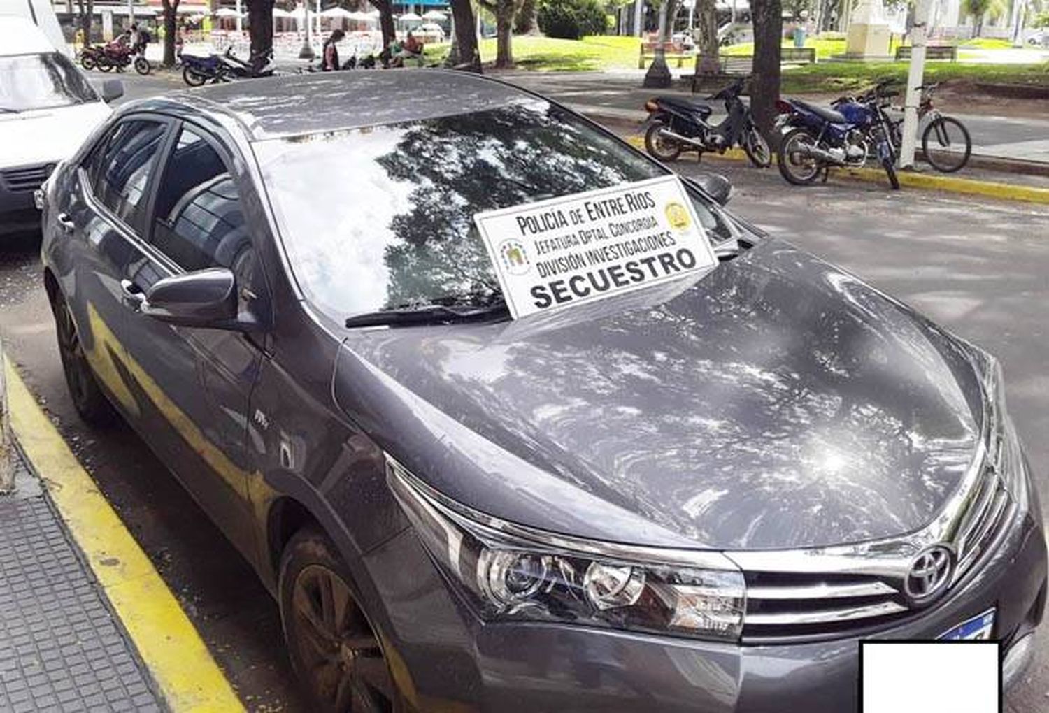 Pedido de secuestro de un automóvil  