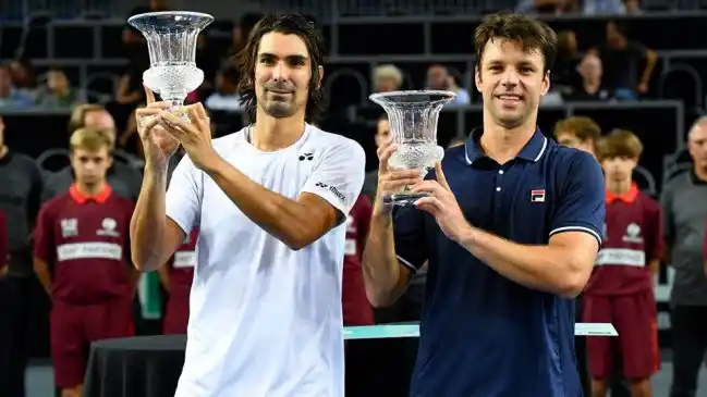 Zeballos fue campeón de dobles en el ATP de Metz