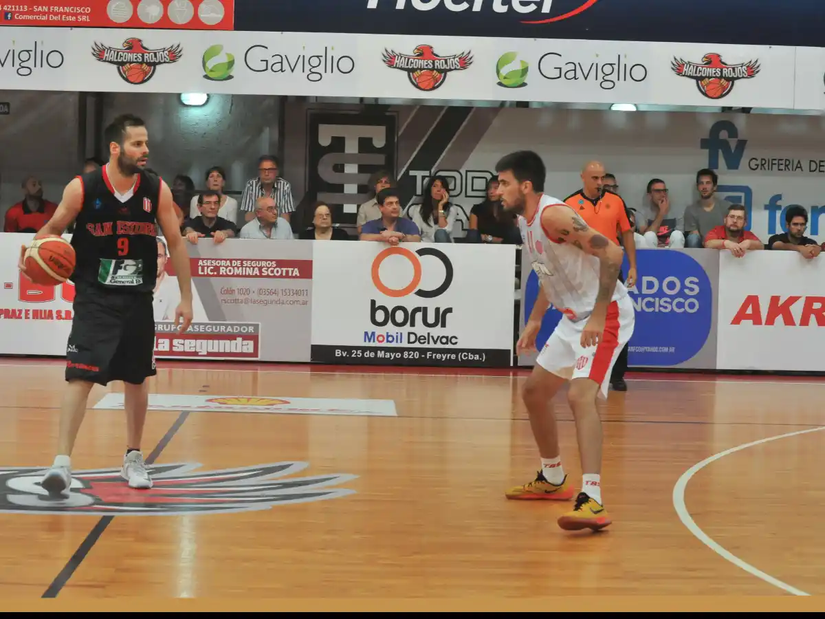 CON LA NECESIDAD DE GANAR