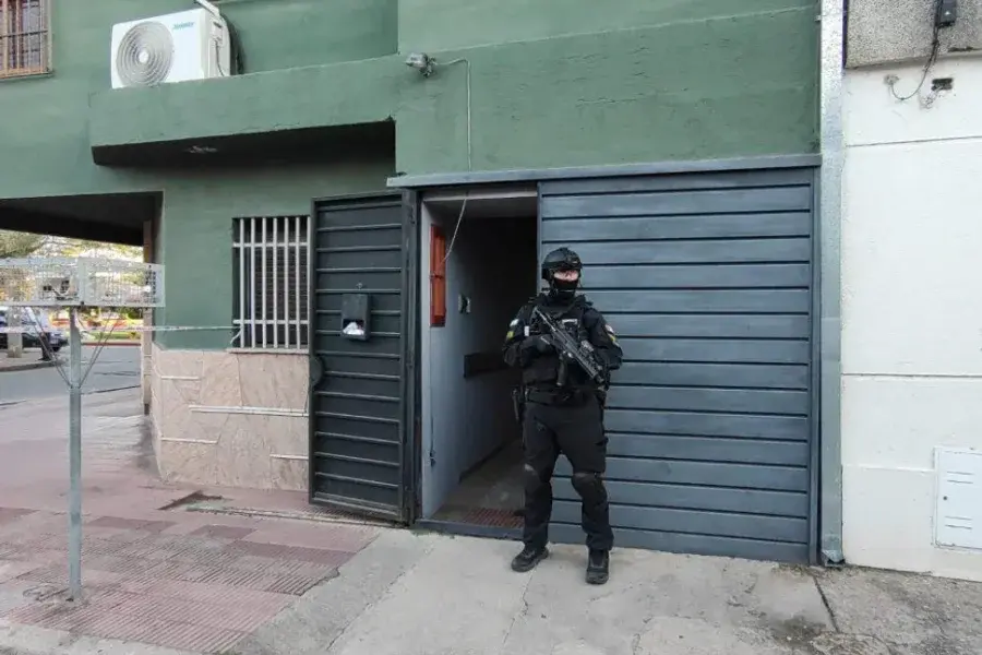 Descubren un vivero de marihuana en una casa de Córdoba: secuestraron 11.000 kilos