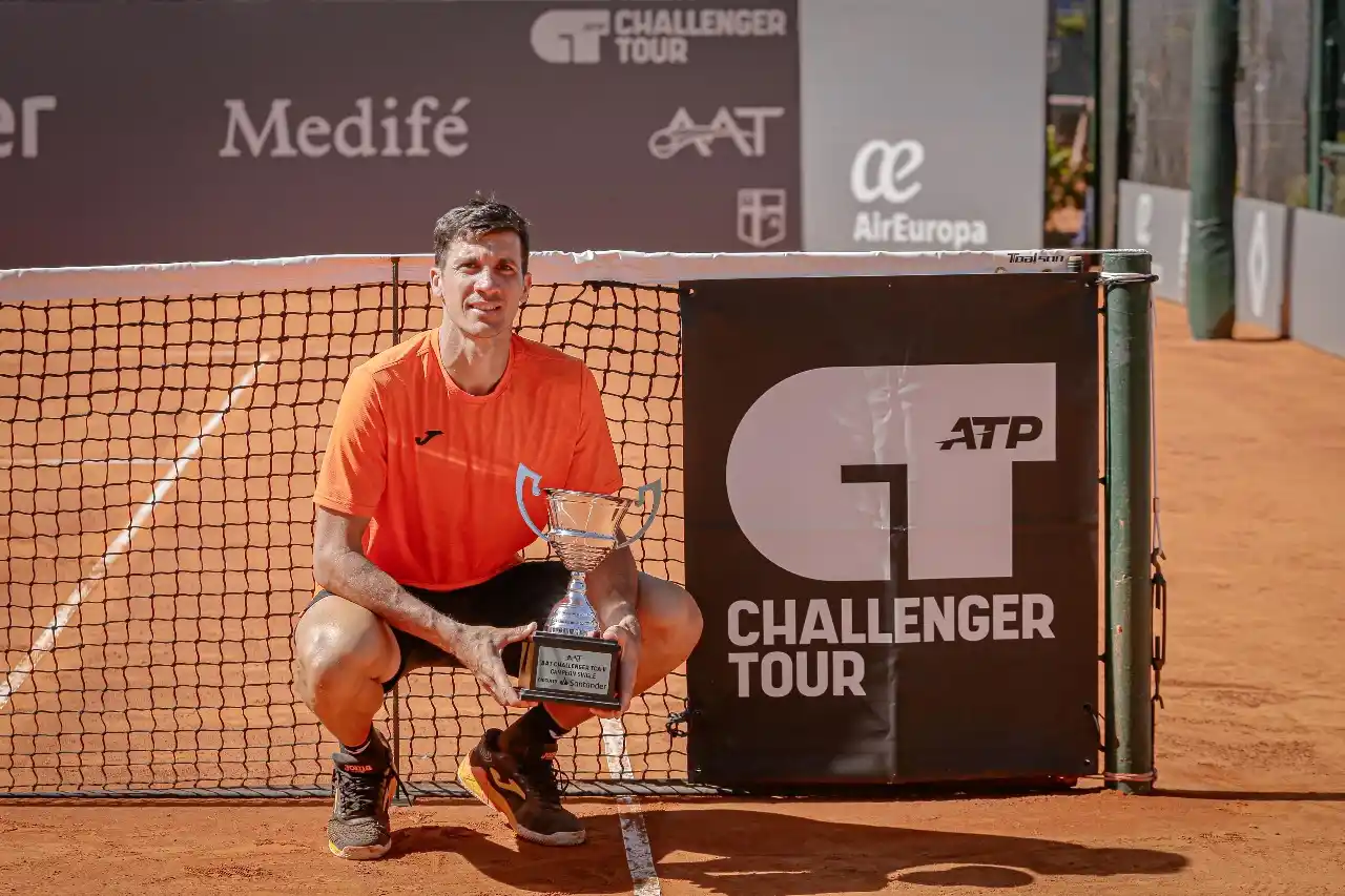 Bagnis venció a Navone y se consagró campeón