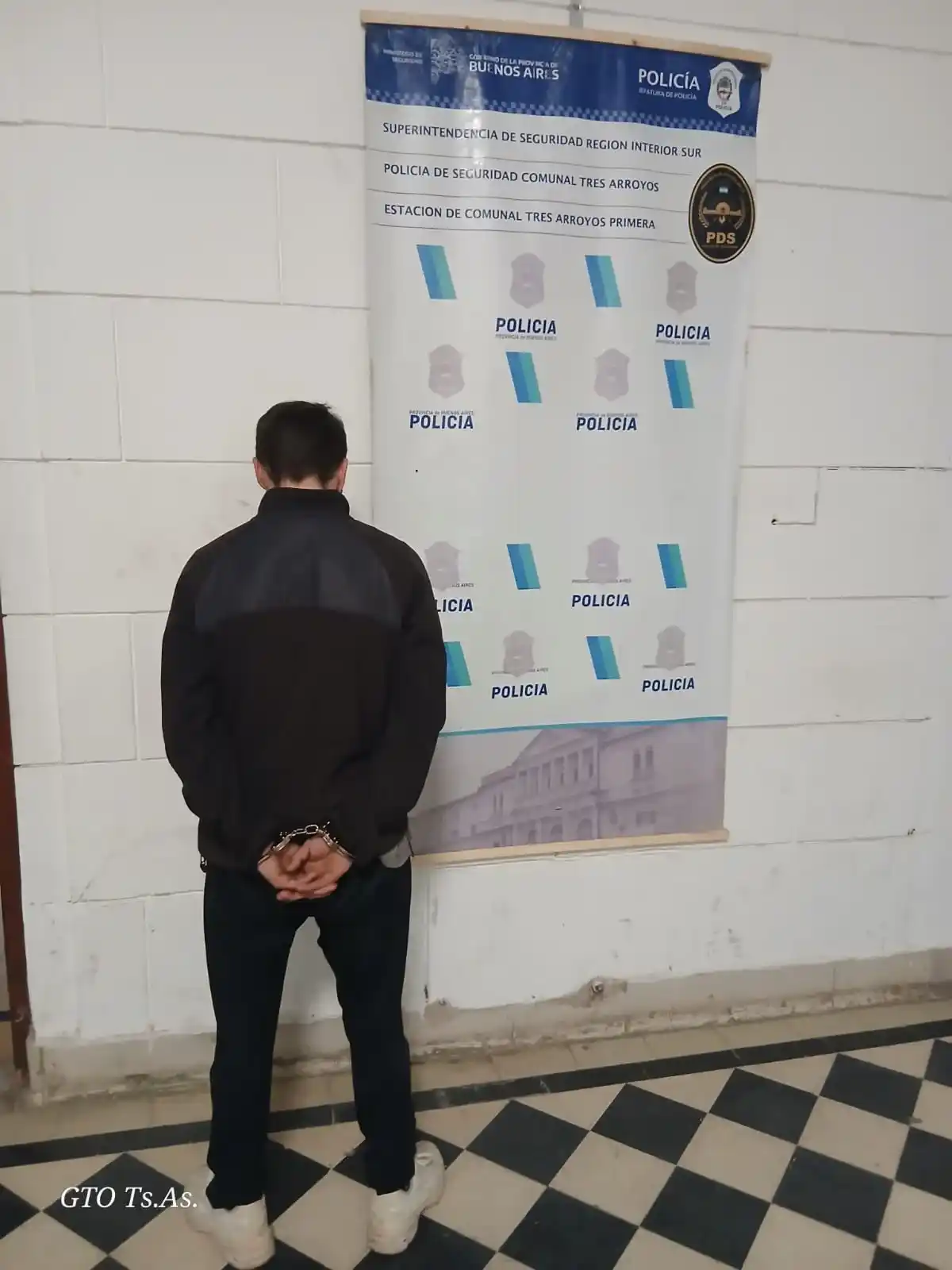 El sospechoso permanecía alojado en un calabozo de la Estación de Policía