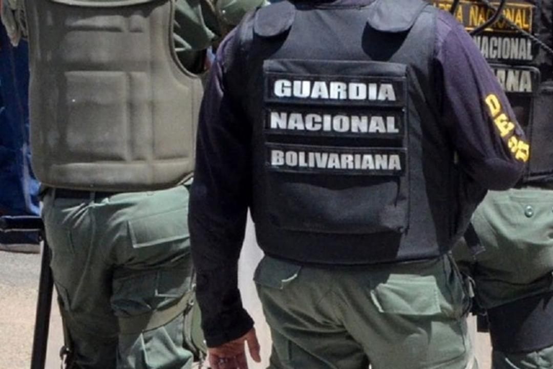 ¡PREGUNTAN POR SUPERBIGOTE! Tiroteo durante fiesta en Barrancas del Orinoco deja 8 muertos