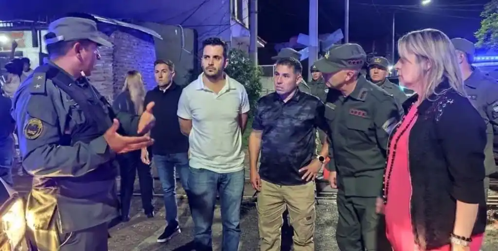 Monteoliva se presentó en Rosario acompañando a fuerzas federales.