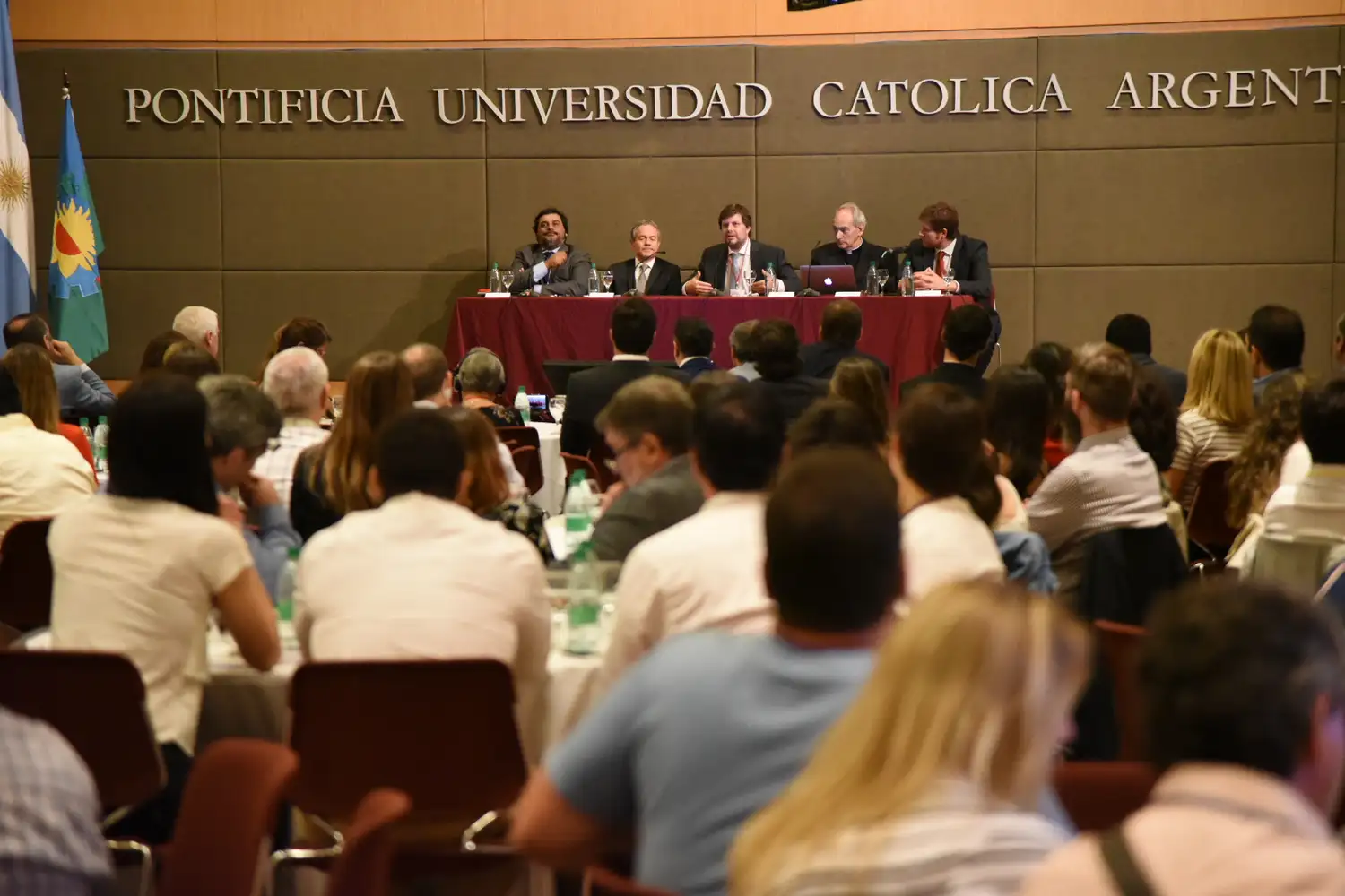 La OPDS reunió a jueces y legisladores en una jornada sobre Justicia y Ambiente 