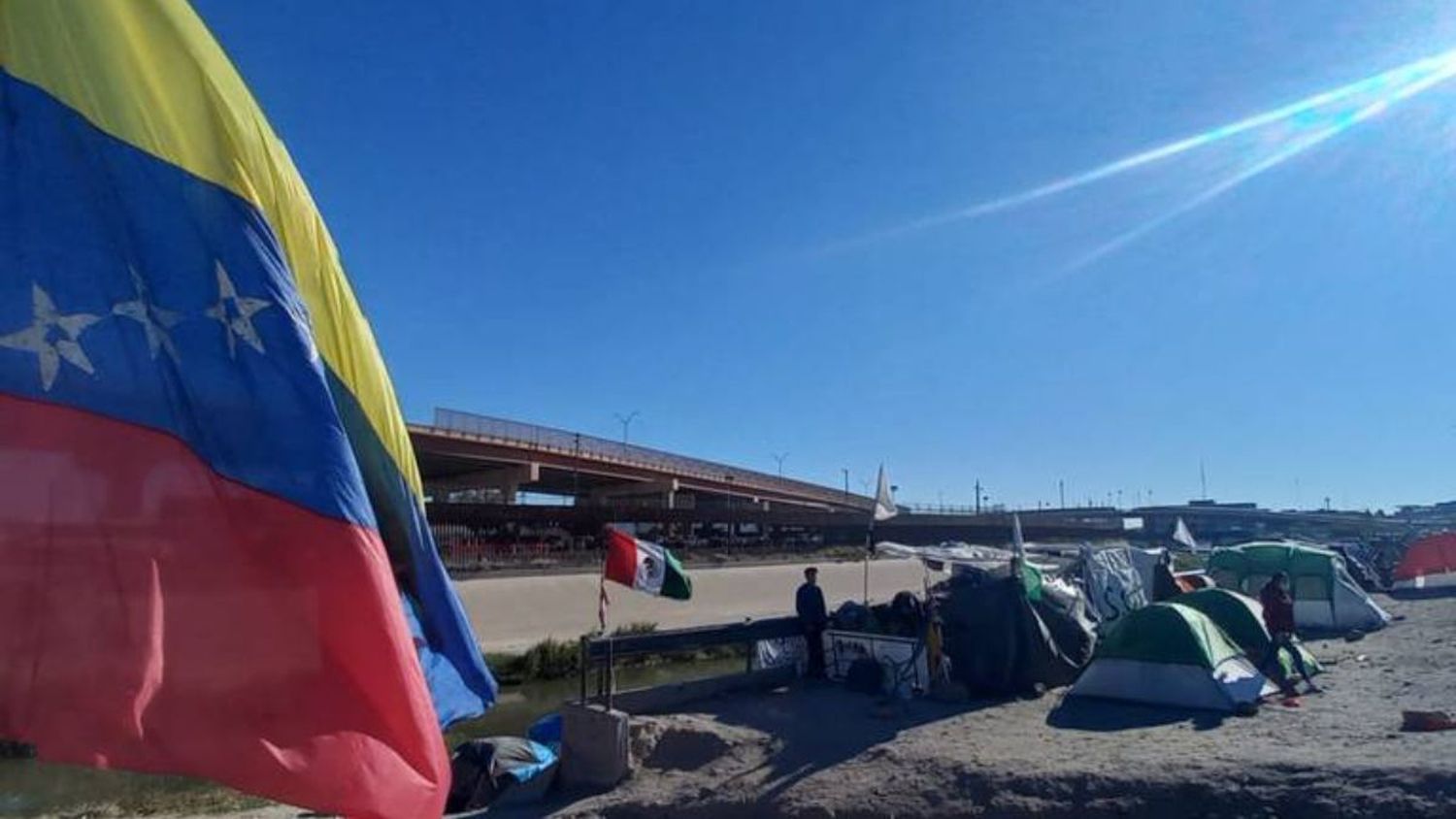 Piden declarar EMERGENCIA HUMANITARIA en Ciudad Juárez por ola de migrantes