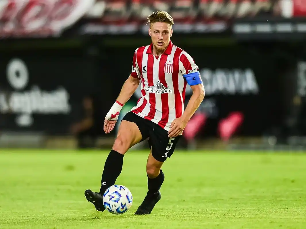 Ascacibar podría sumarse a Boca en las próximas horas.