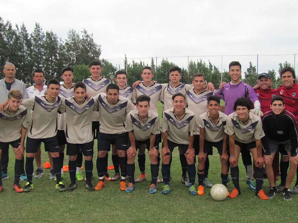 Crecer, el campeón de reserva en la B