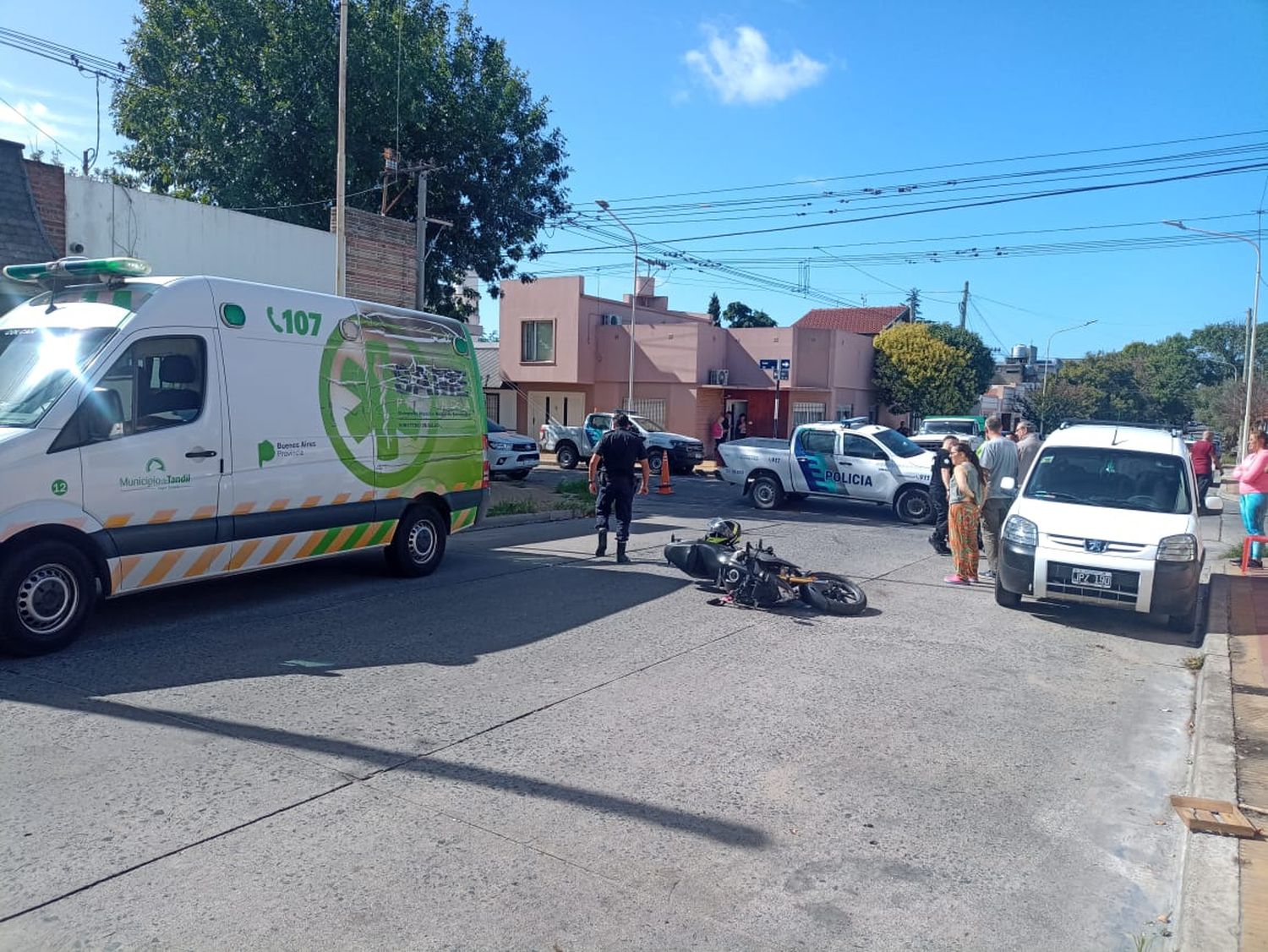 Un choque en Alberdi y Arana terminó con una persona hospitalizada